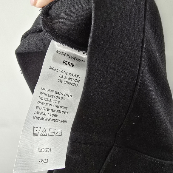 Quince Ultra Stretch Ponte Straight Leg Pants Trousers Solid Black Size M Petite - Picture 11 of 12